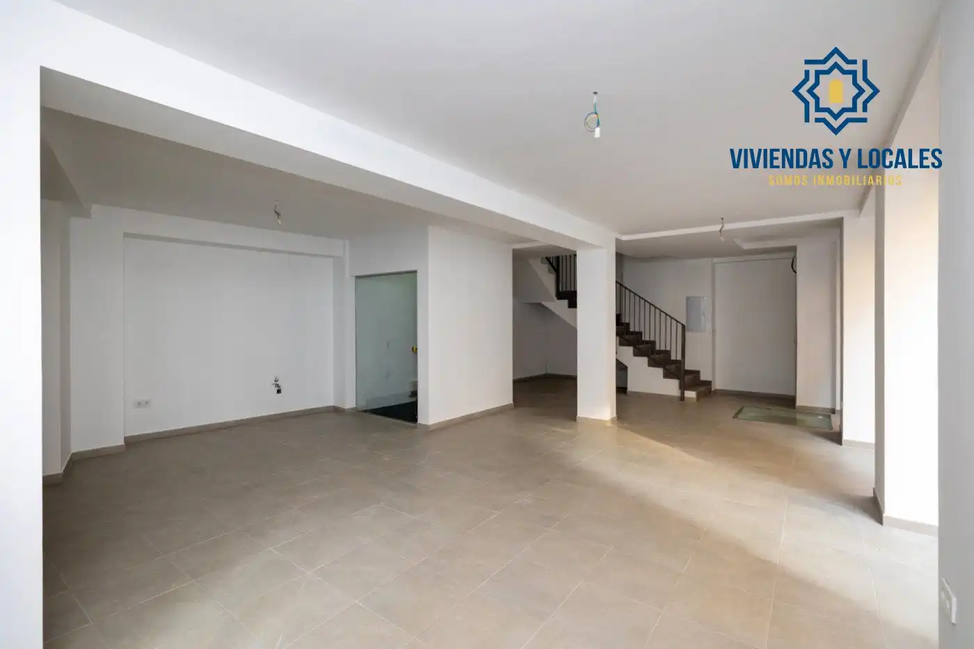 Inmuebles singulares con ascensor en venta en Calle San Matías, imagen 2