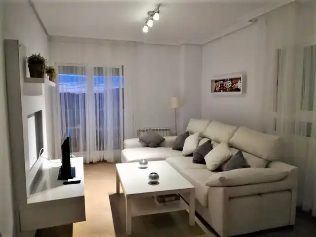 Wohnzimmer von Wohnung zur Miete in Cáceres mit Klimaanlage, Heizung und Terrasse