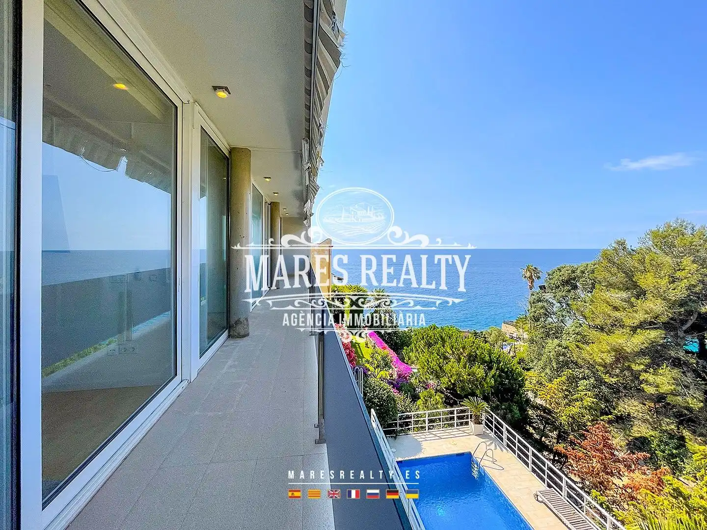 Vista exterior de Casa o xalet en venda en Lloret de Mar amb Aire condicionat, Calefacció i Jardí privat