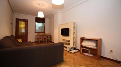 Foto 2 de Pis de lloguer a Calle Nicolás Salmerón, Caño Argales, Valladolid Capital