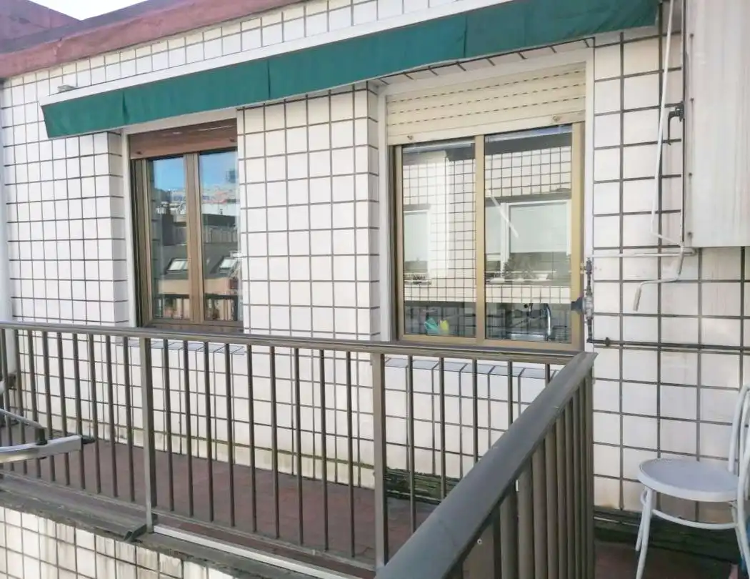 Terrasse von Wohnungen zur Miete in Bilbao  mit Heizung, Terrasse und Ofen