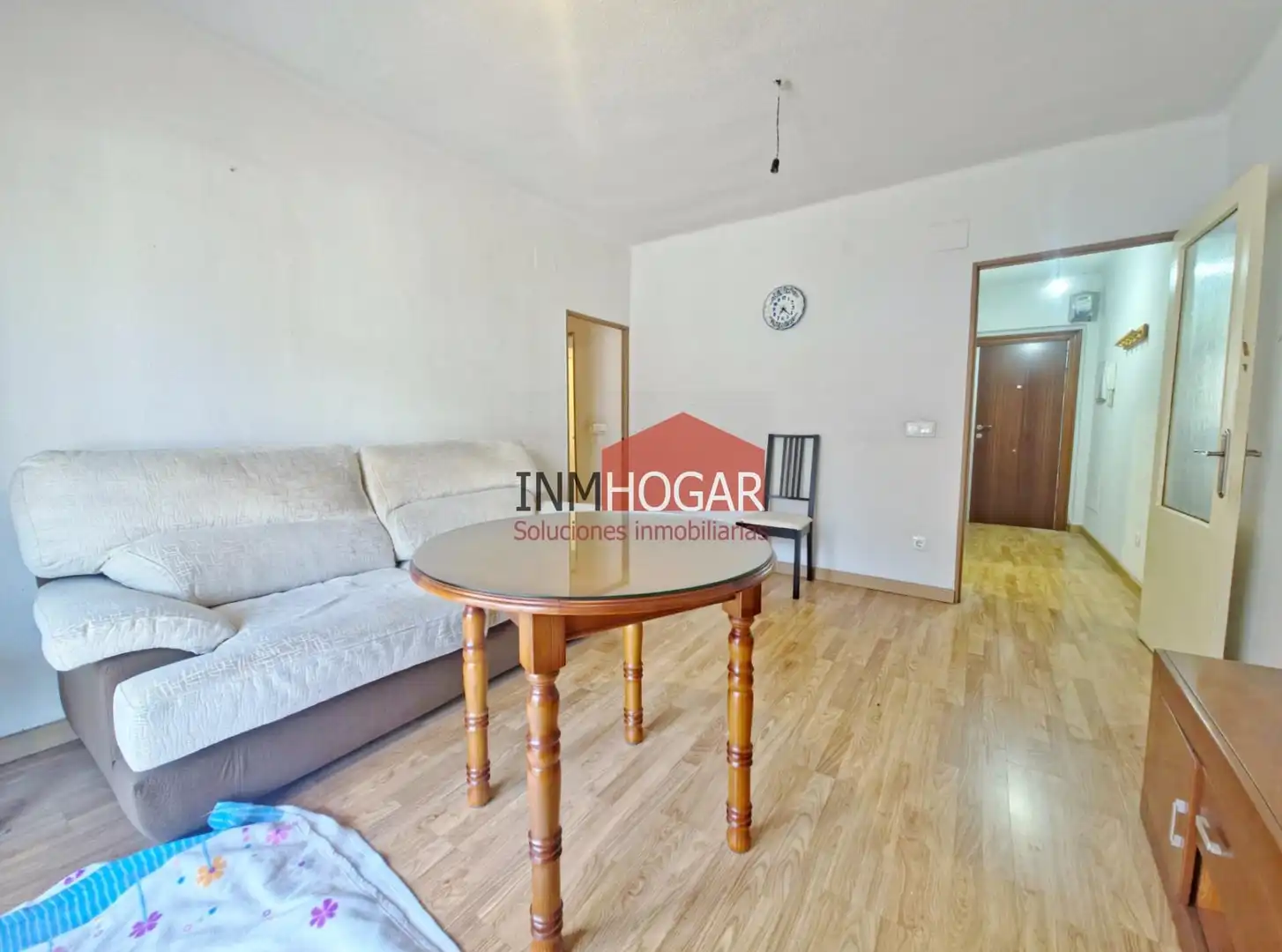 Schlafzimmer von Wohnung zum Verkauf in Ávila mit Möbliert