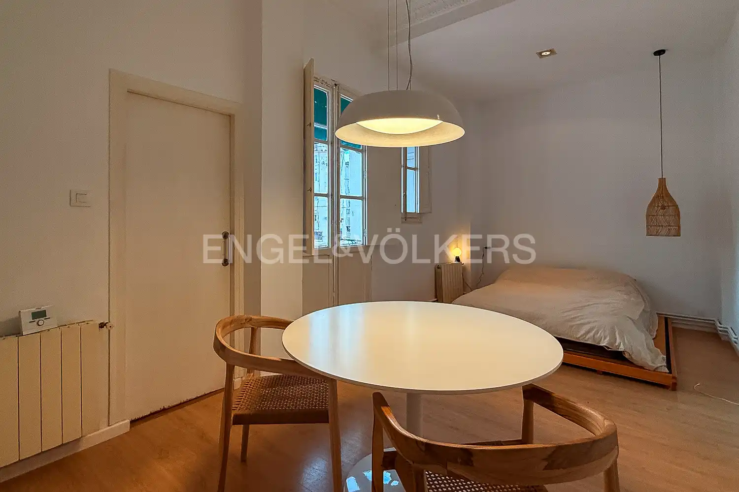 Esszimmer von Wohnung zur Miete in Valencia mit Heizung, Möbliert und Balkon