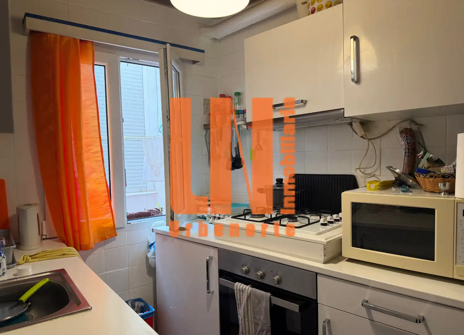 Cocina de Piso en venta en Madrid con Calefacción, Parquet y Balcón