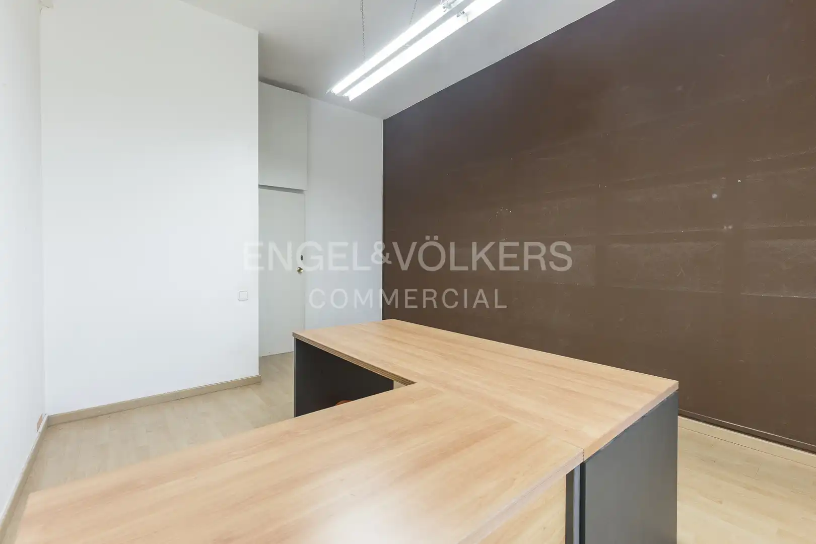 Office for rent in Barcelona  with Air Conditioner and Heating
