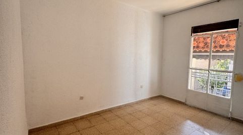 Foto 4 de Piso en venta en Calle Murillo, Linarejos, Linares