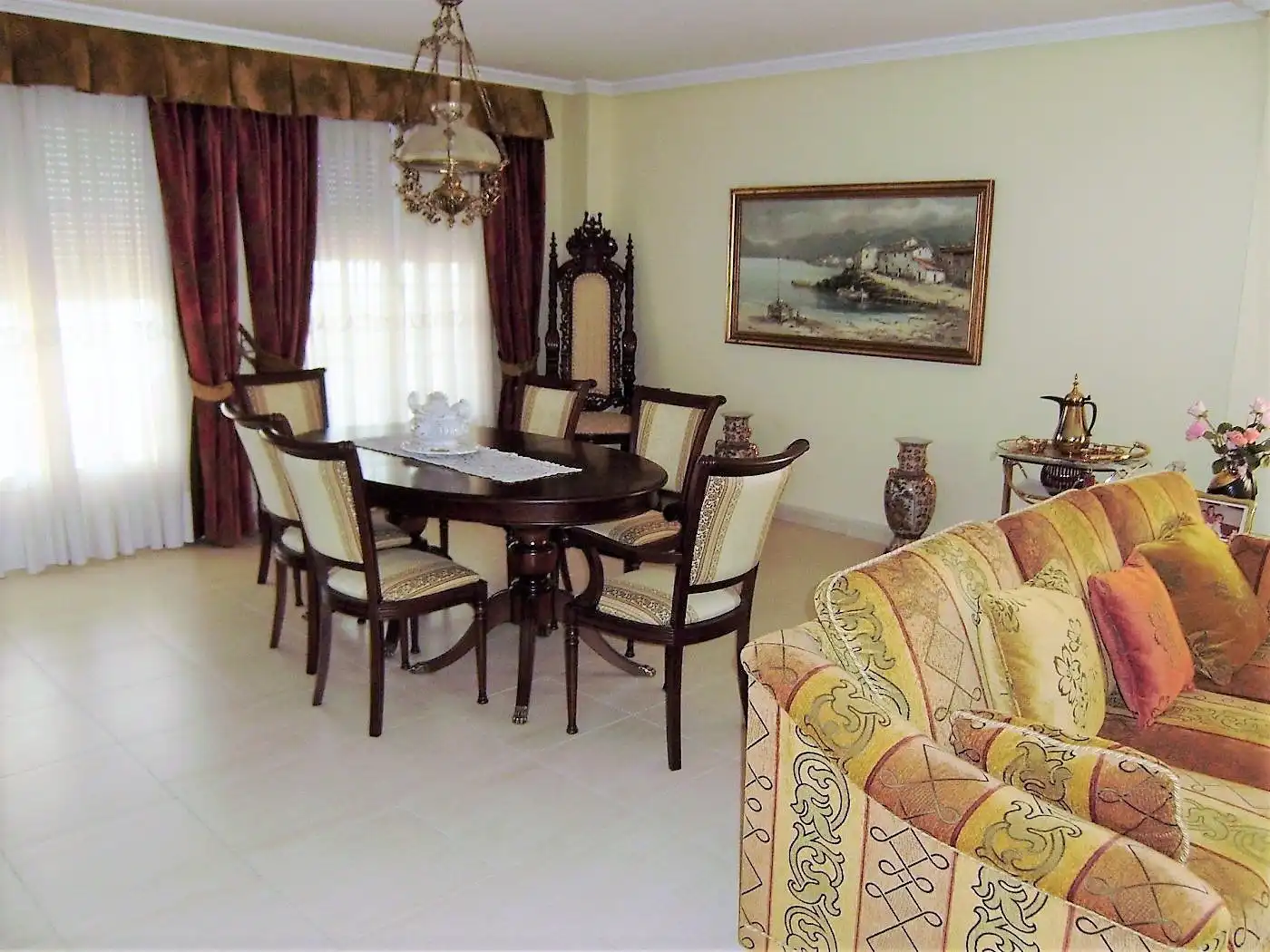 Chalet con piscina en venta en Urbanizaciones, imagen 5