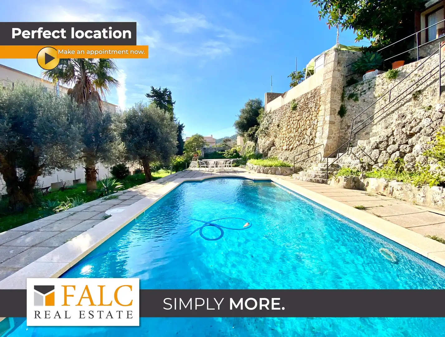Terraced house with pool for sale in Selva