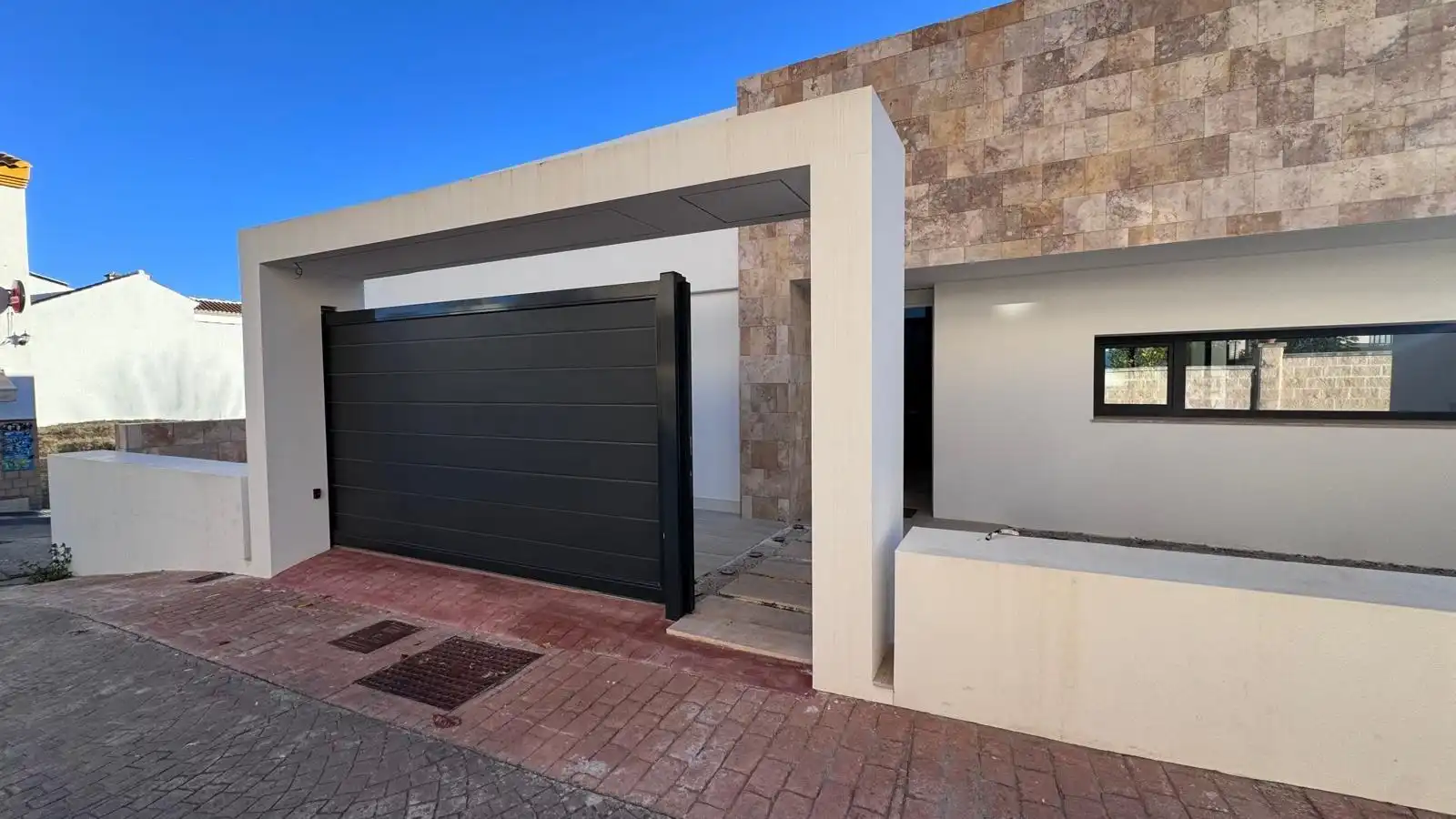 Exterior view of Houses for sale in Colmenar  with Air Conditioner, Heating and Terrace