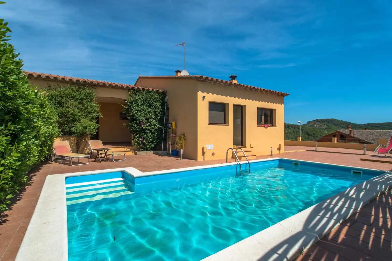 House with pool for sale in Residencial Begur - Esclanyà, imagen 2
