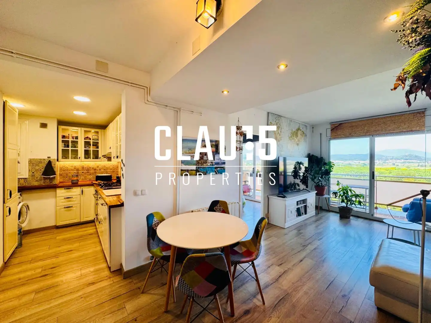 Kitchen of Flat for sale in Blanes  with Heating, Parquet flooring and Balcony