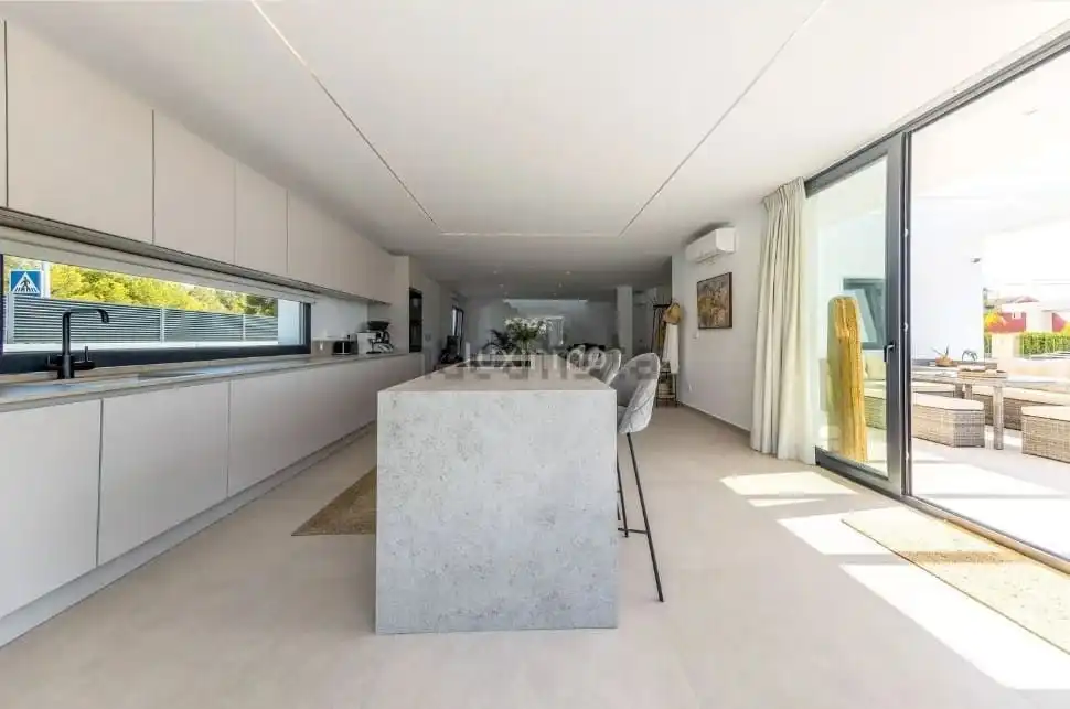 Casa amb piscina en venda a El Tossal - Bello Horizonte, imagen 18
