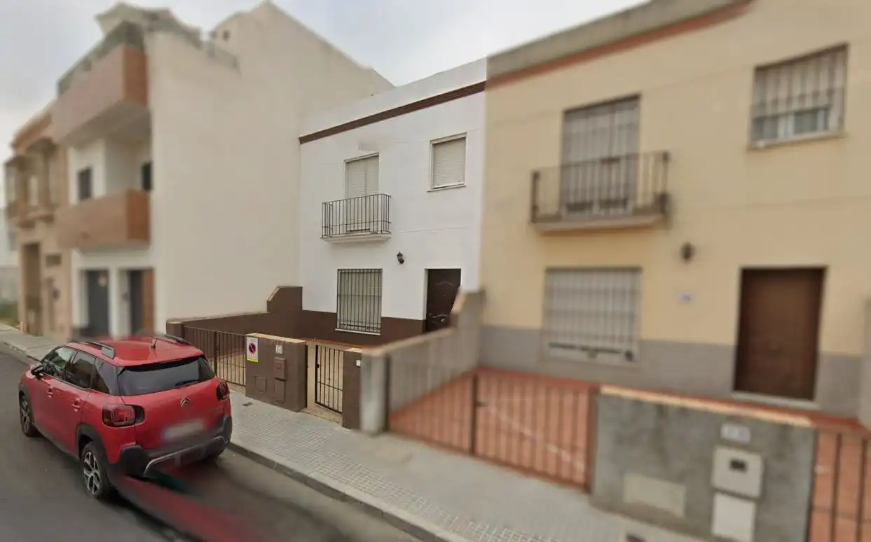 Vista exterior de Casa o chalet en venta en La Algaba