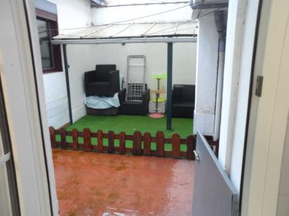 Casa adosada en venda en Camargo amb Calefacció i Terrassa