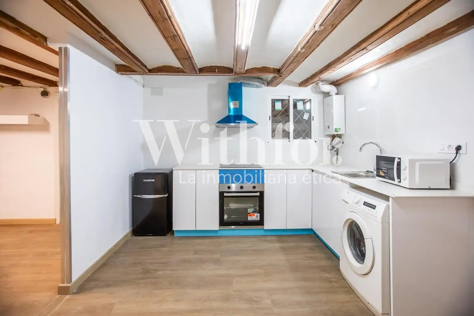 Cocina de Planta baja en venta en Barcelona con Aire acondicionado, Parquet y Balcón