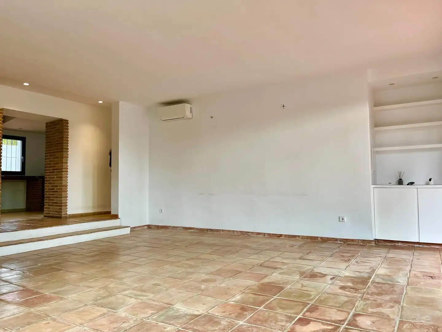 Casa amb terrassa en venda a Milla de Oro, imagen 6