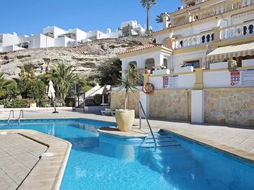 Appartement compact avec piscine à vendre à pais vasco