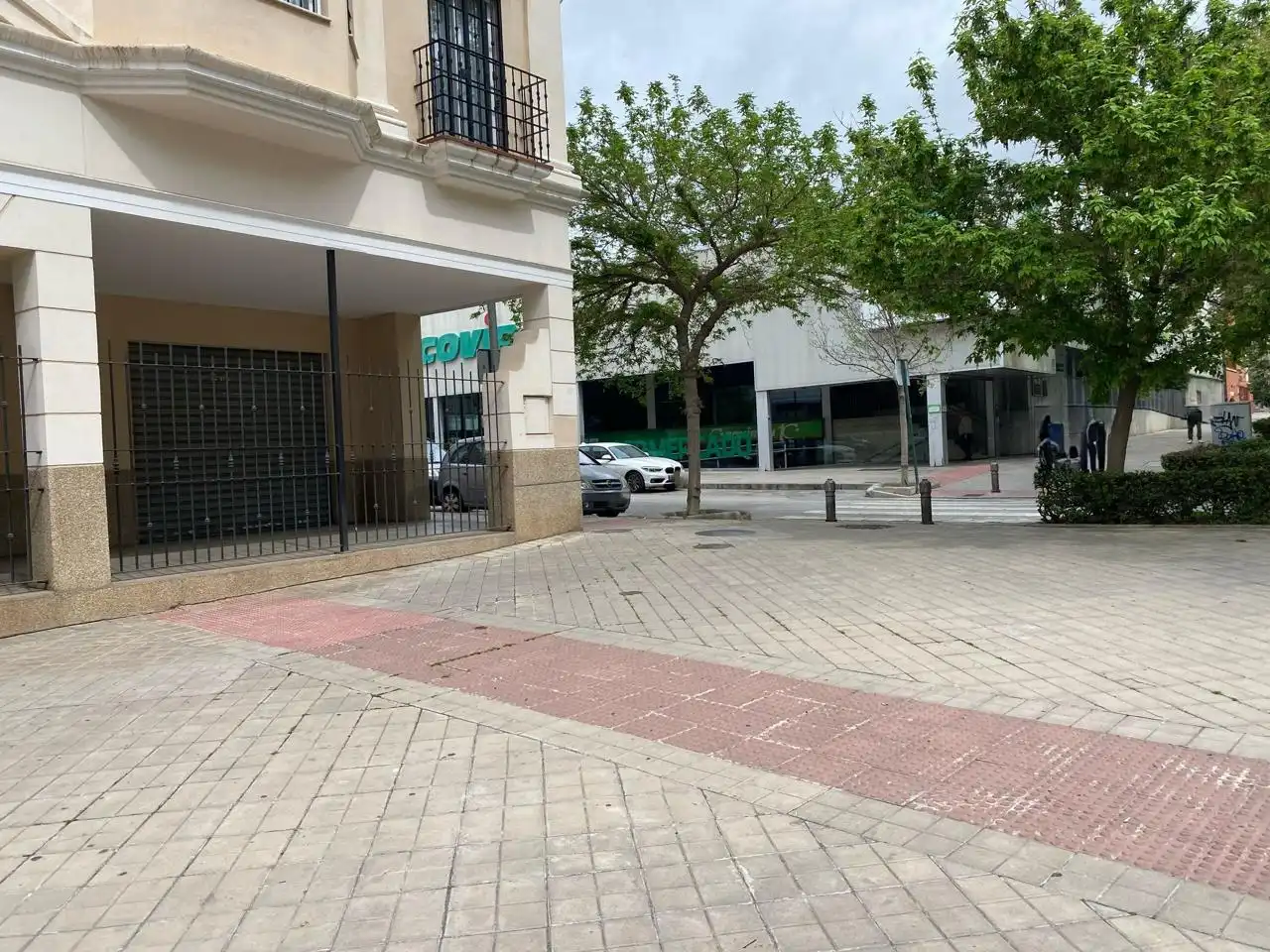 Garaje en venta en Granada