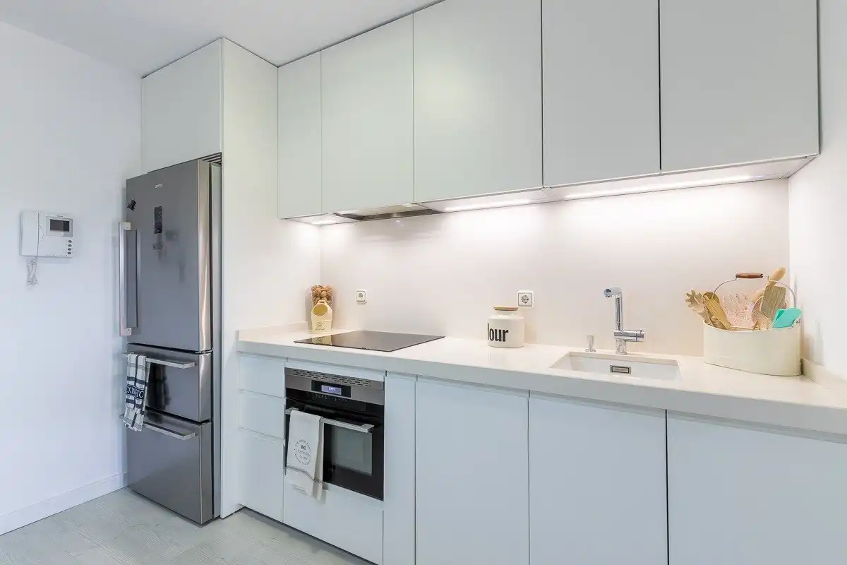 Cocina de Estudio en venta en Vélez-Málaga con Aire acondicionado, Terraza y Alarma