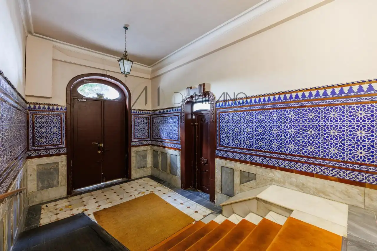 Flat with lift for sale in Montero Ríos, imagen 42