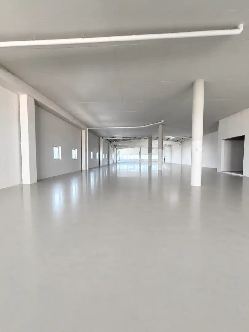 Industrial building for sale in Carrer de Saturn 55, imagen 3