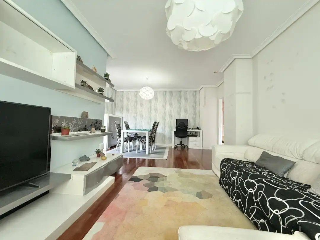 Sala de estar de Piso en venta en Elgoibar con Calefacción, Terraza y Trastero