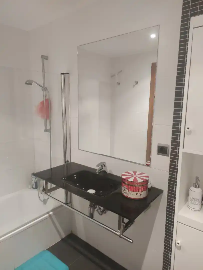Bany de Pis en venda en Vitoria - Gasteiz amb Parquet, Traster i Moblat