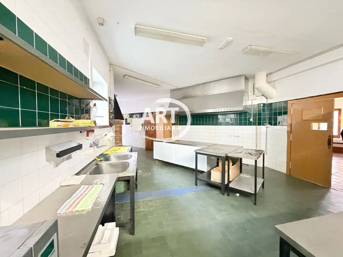 Kitchen of Buildings for sale in Alcalá de la Selva