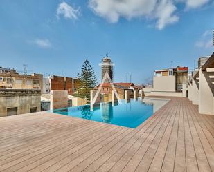 Swimming pool of Duplex for sale in L'Hospitalet de Llobregat  with Air Conditioner and Terrace