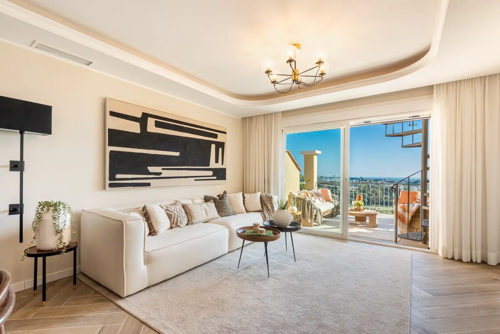 Penthouse with pool for sale in Marbella Centro, imagen 4