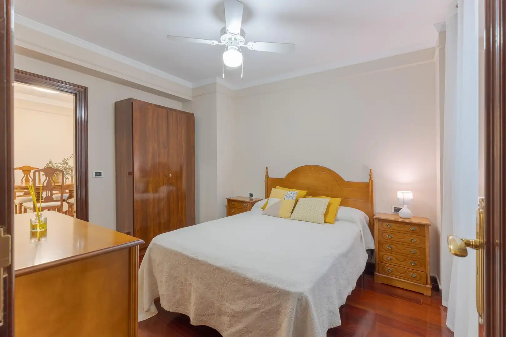 Flat for rent in Calle EDUARDO IGLESIAS, Centro - Areal