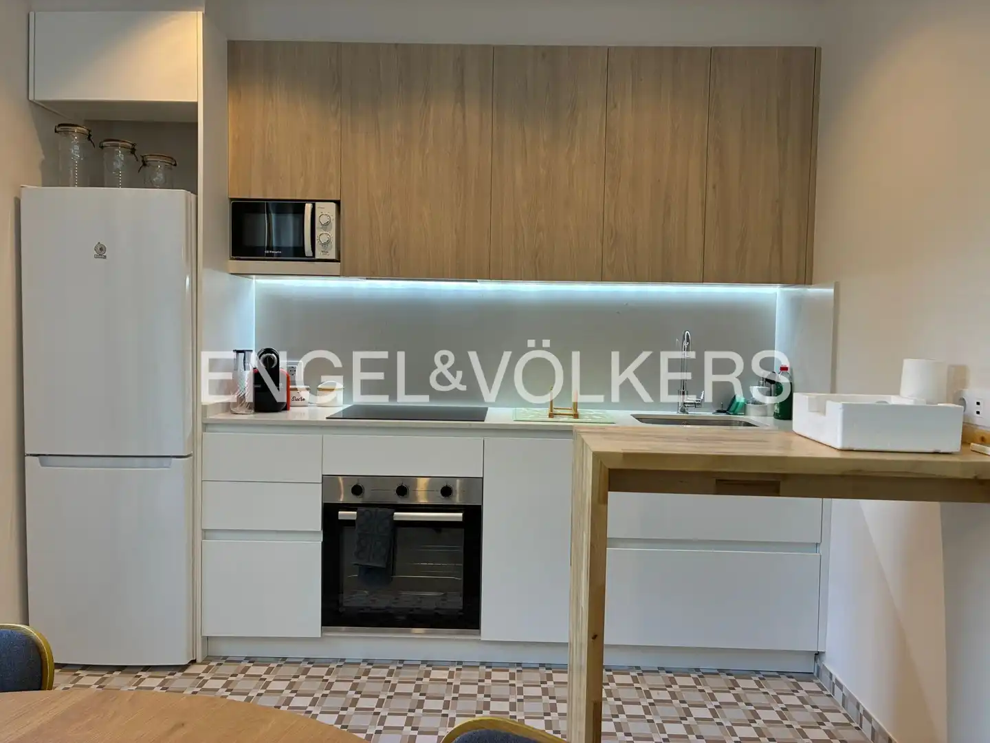 Cocina de Piso de alquiler en Barcelona con Aire acondicionado, Calefacción y Parquet