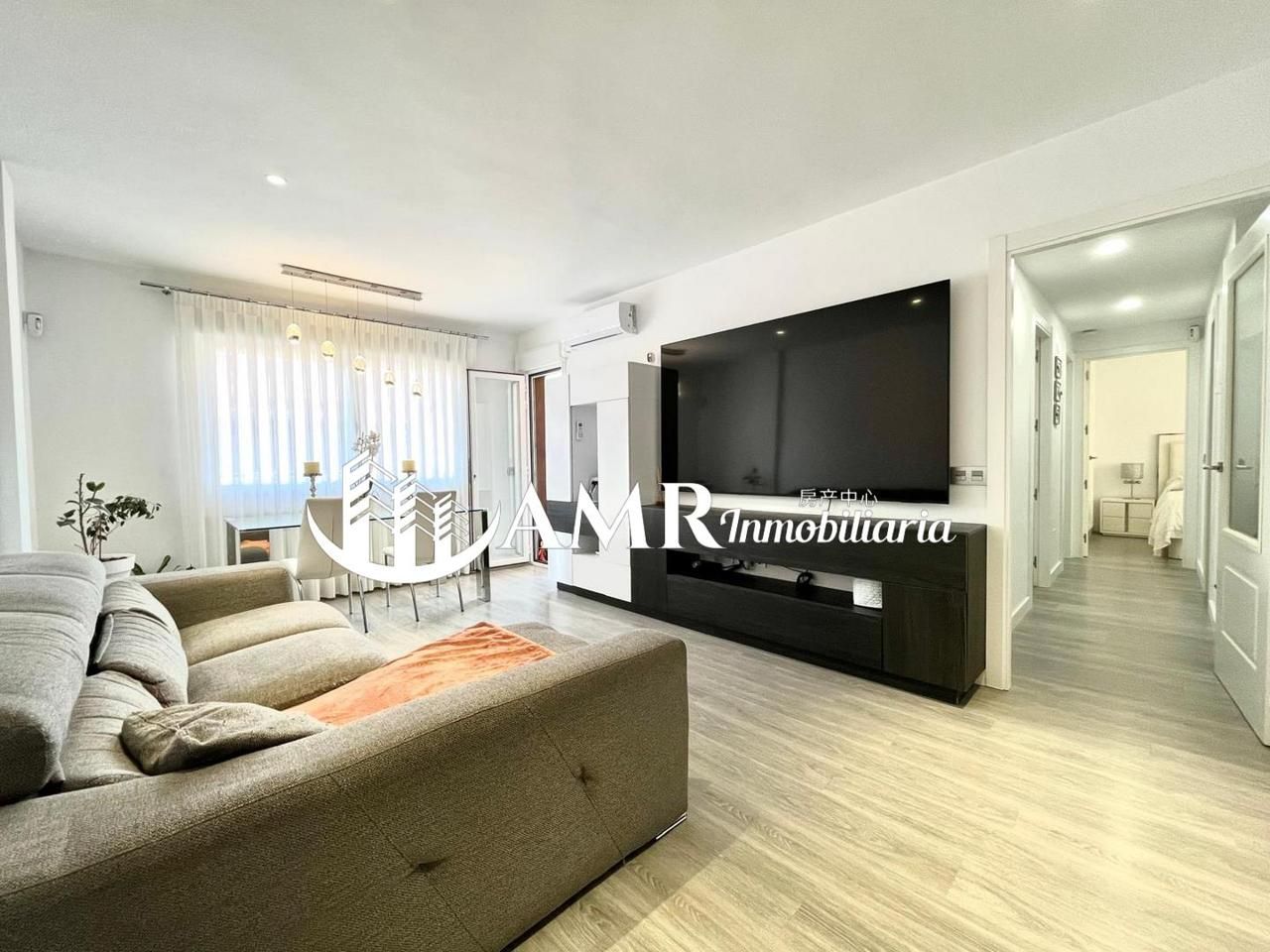 Living room of Flat for sale in Valdemoro  with Air Conditioner, Heating and Terrace