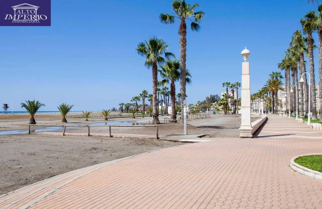 Piso en Venta en Playa de Granada