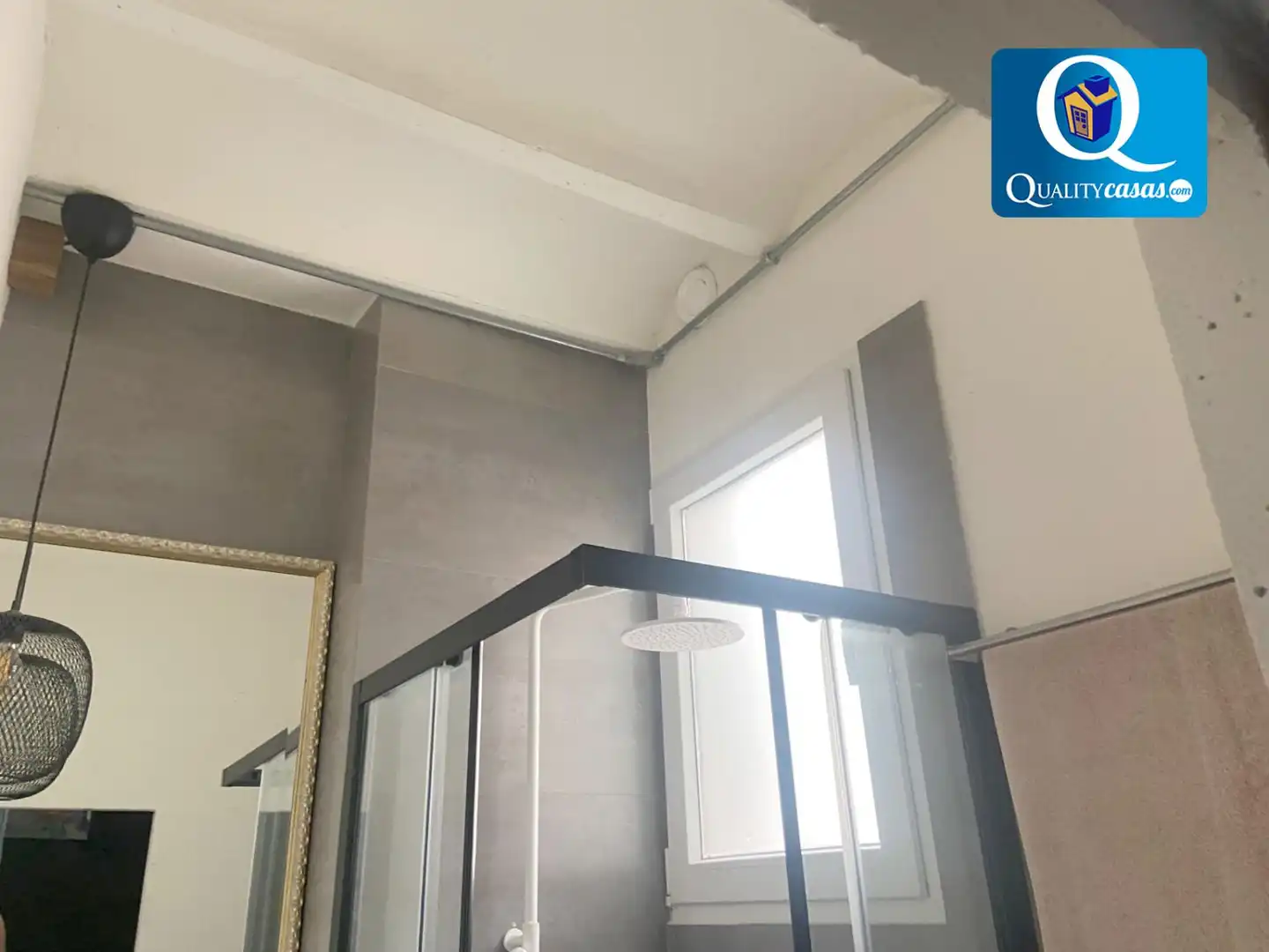 Bany de Apartament en venda en Alcoy / Alcoi amb Aire condicionat i Balcó