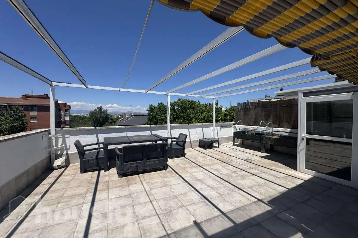 Flat for rent in Avenida de Madrid, Santa Bárbara - La Zaporra