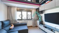 Sala d'estar de Pis en venda en Gijón  amb Calefacció i Parquet