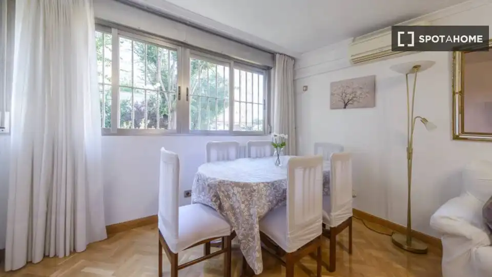 Flat for rent in Media Legua