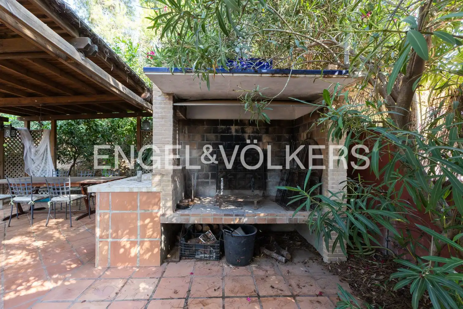 Terraza de Casa o chalet en venta en Gilet con Aire acondicionado, Calefacción y Jardín privado