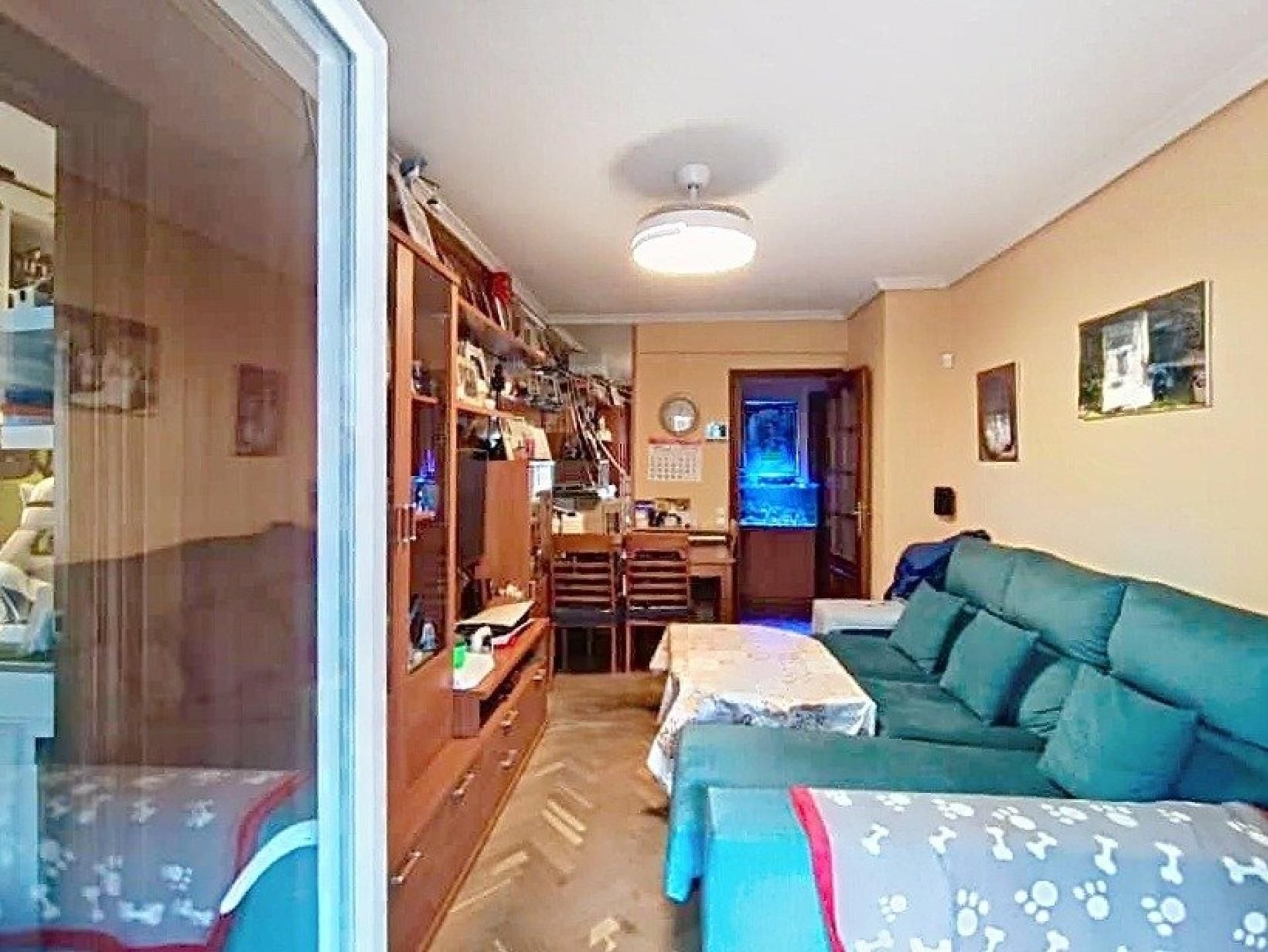 Living room of Flat for sale in  Madrid Capital  with Heating