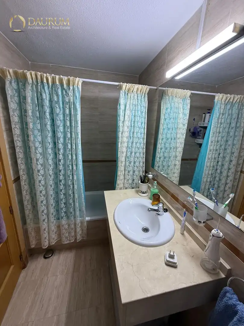 Bathroom of Duplexes for sale in Villajoyosa / La Vila Joiosa  with Air Conditioner, Terrace and Storage room