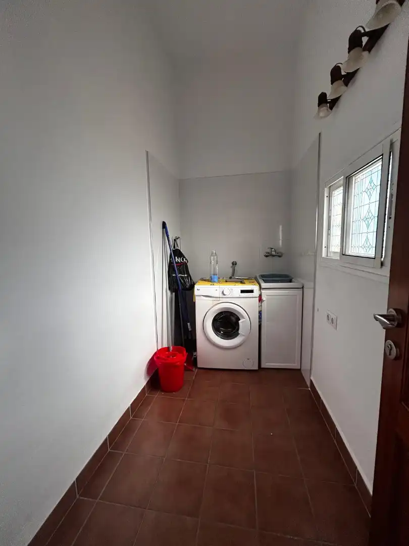 Einfamilien-Reihenhaus zur Miete in Alhaurín El Grande mit Klimaanlage, Terrasse und Abstellraum