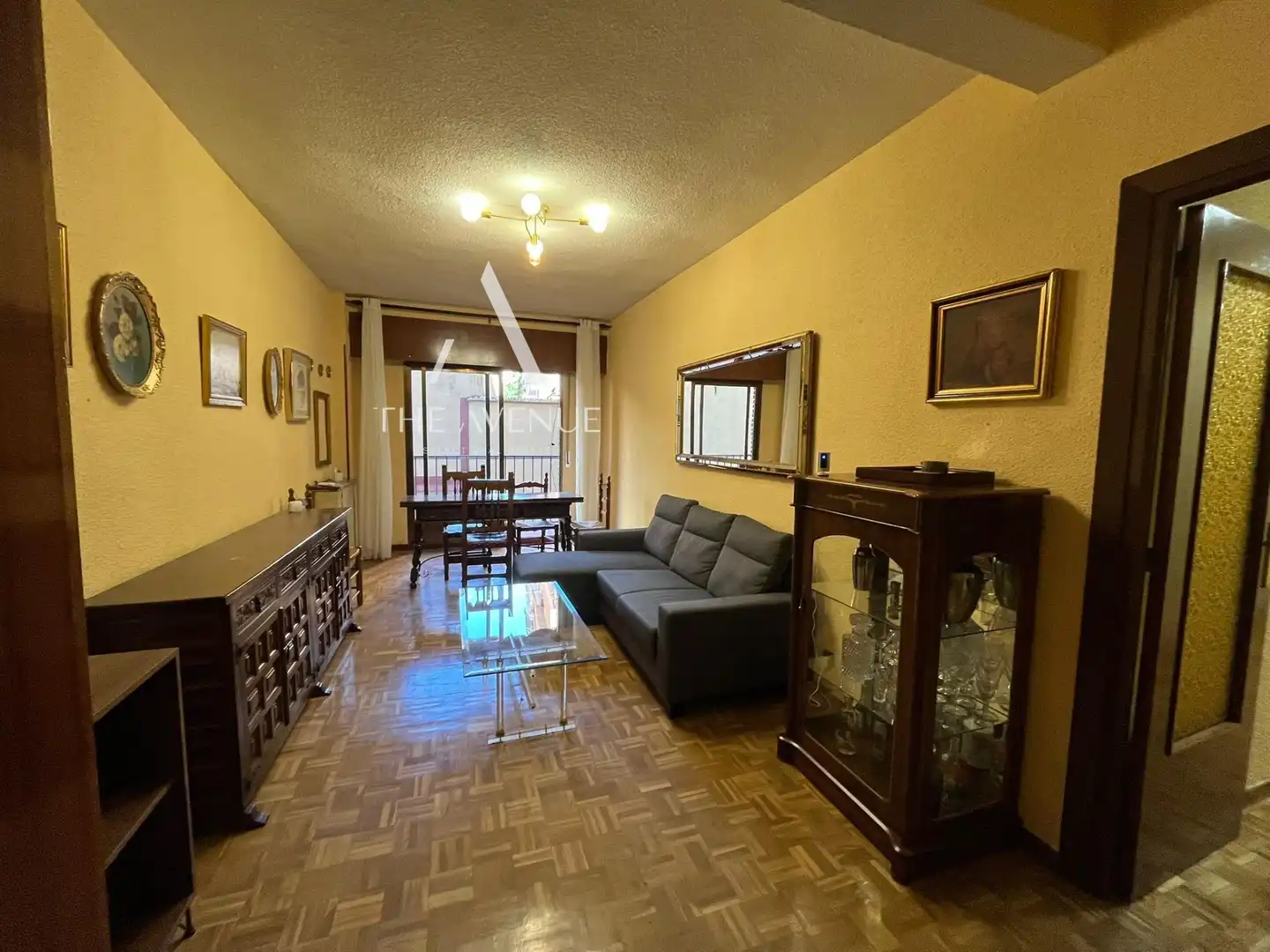 Sala de estar de Apartamento en venta en Madrid con Calefacción y Balcón