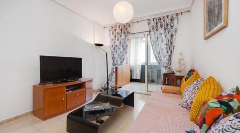 Foto 4 de Apartament en venda a Avenida Robleda, Zona Carrefour - Urbanizaciones, Torrevieja