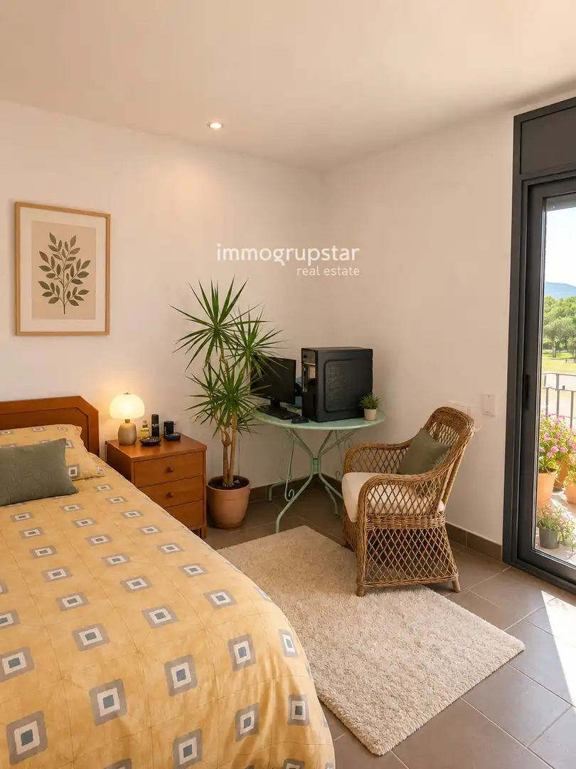 Sala de estar de Ático en venta en Calonge i Sant Antoni con Calefacción, Terraza y Piscina