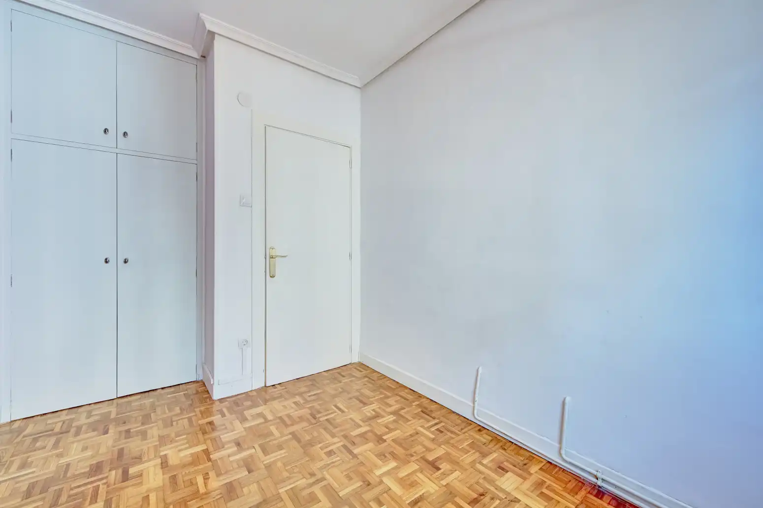 Bedroom of Flat for sale in  Pamplona / Iruña  with Heating and Parquet flooring