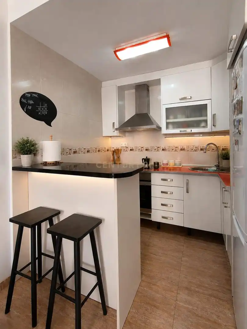 Cuina de Apartament en venda en El Ejido amb Aire condicionat, Moblat i Forn