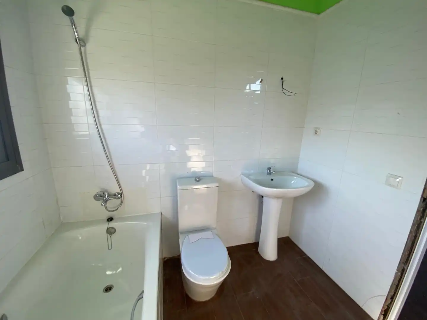 Bathroom of Detached homes for sale in Vilanova i la Geltrú  with Private garden, Terrace and Swimming Pool