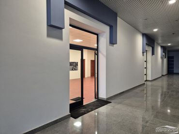 Oficina de lloguer a Luisa Lopez Fijo 1