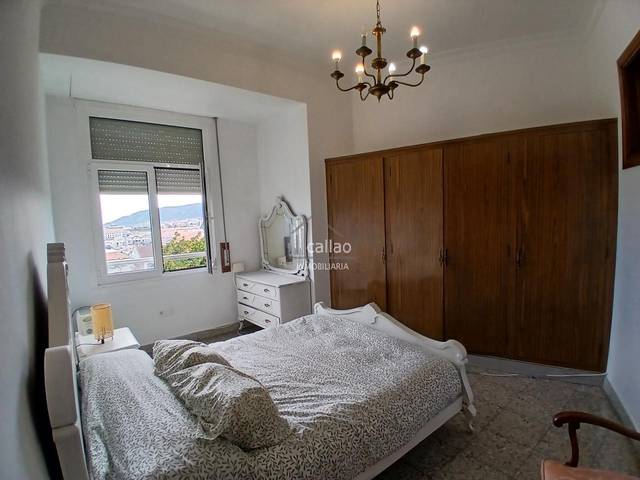 Piso en Alquiler en Esteiro
